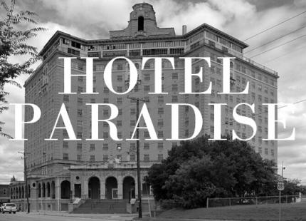 Hotel Paradise2 BW 530